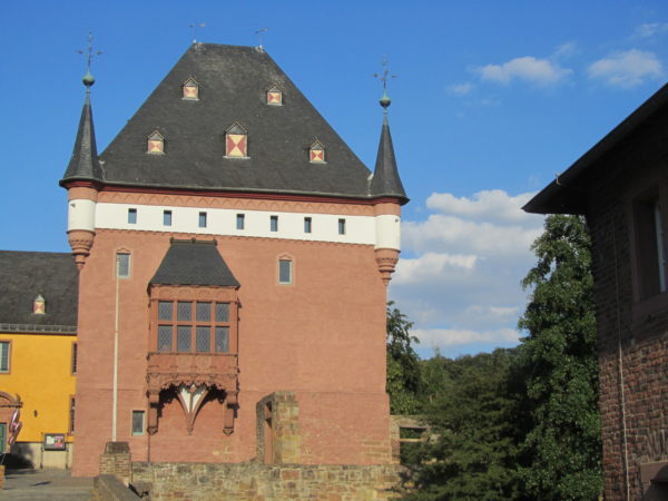Schloss Burgau Erker