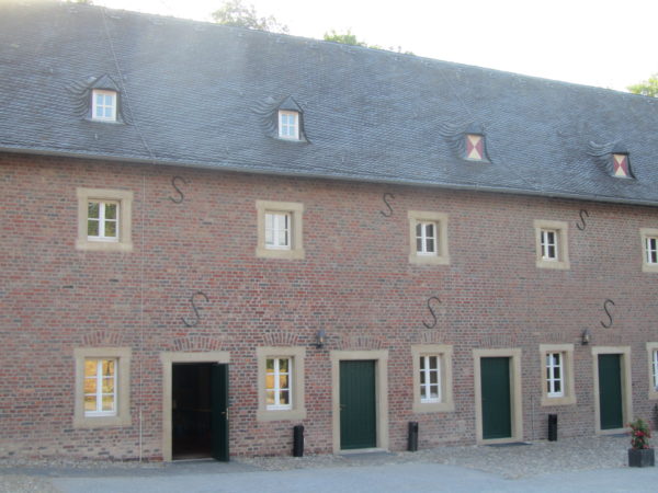 Schloss Burgau Winkelsaal