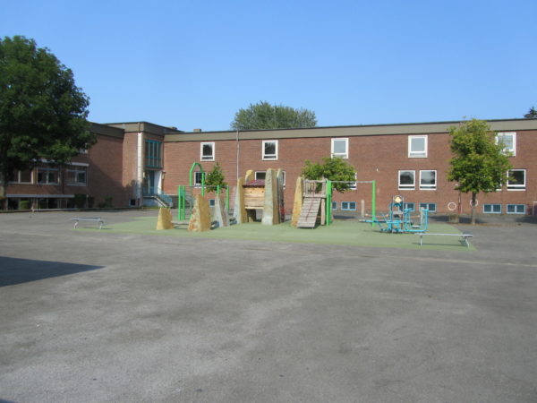 Hauptschule Burgauer Allee