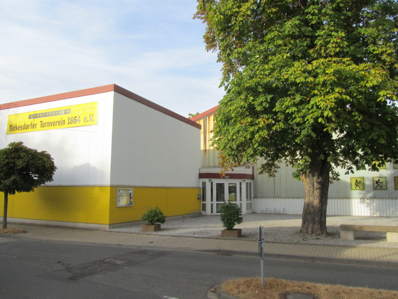 Sportzentrum des Birkesdorfer TV