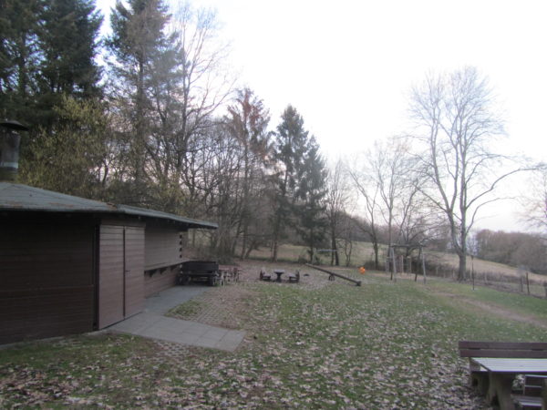 Grillhütte am Zeppbusch mit Spielplatz
