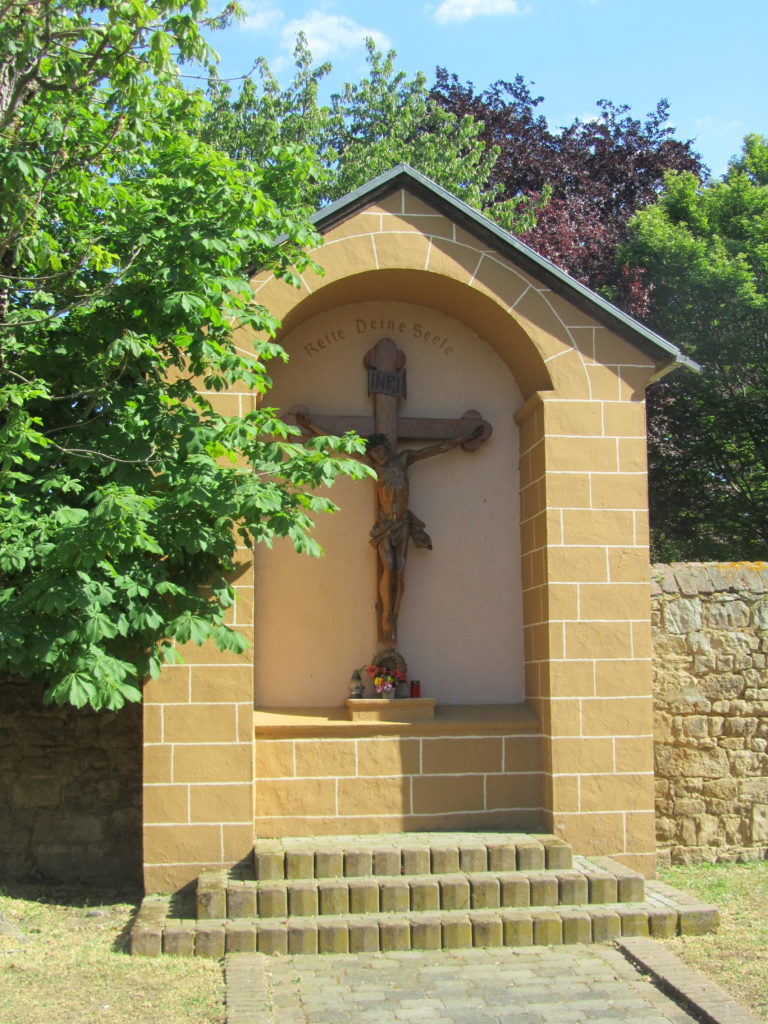 Kreuz an St. Gereon Vettweiß