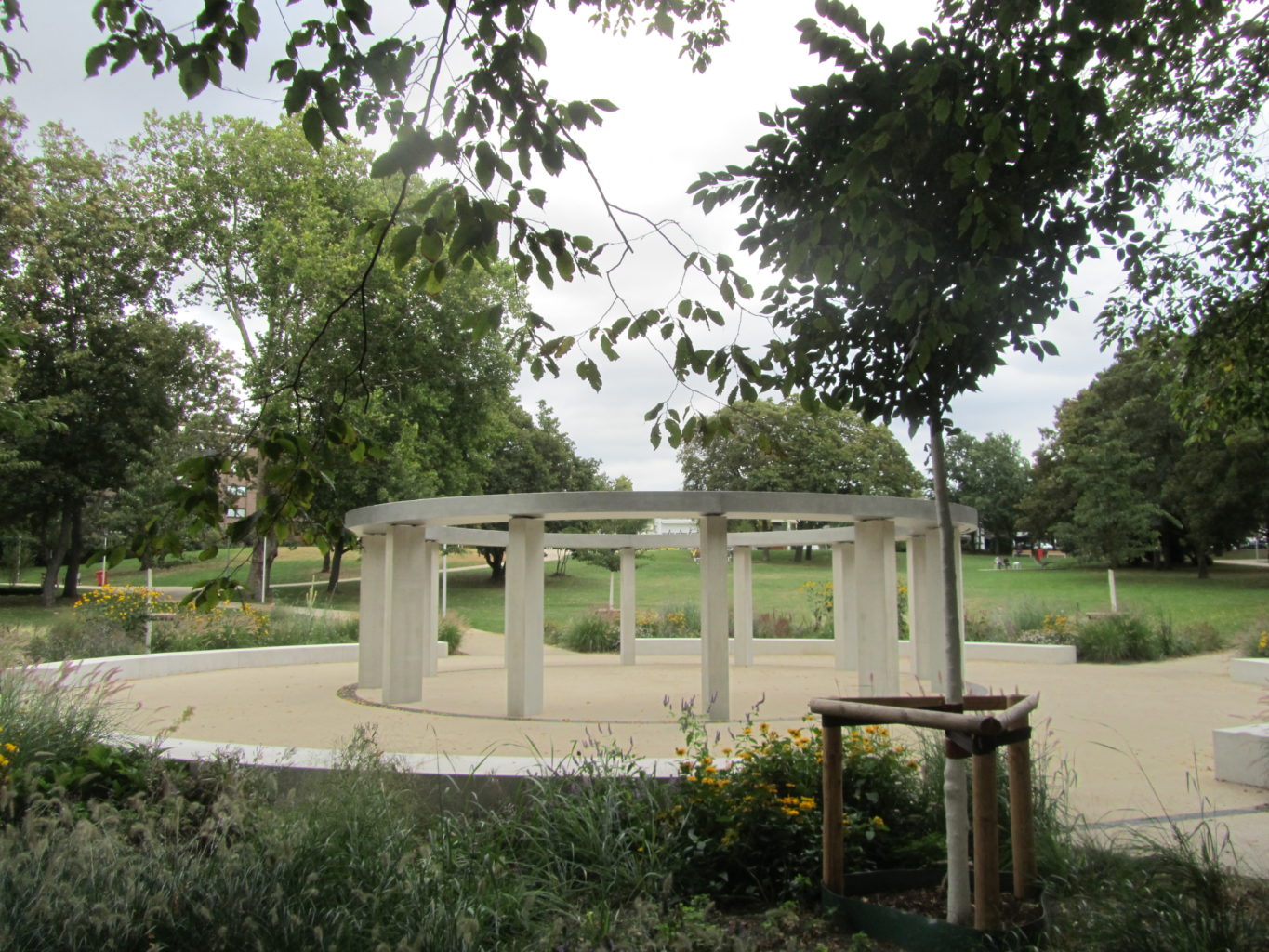 Adenauer-Park Rondell
