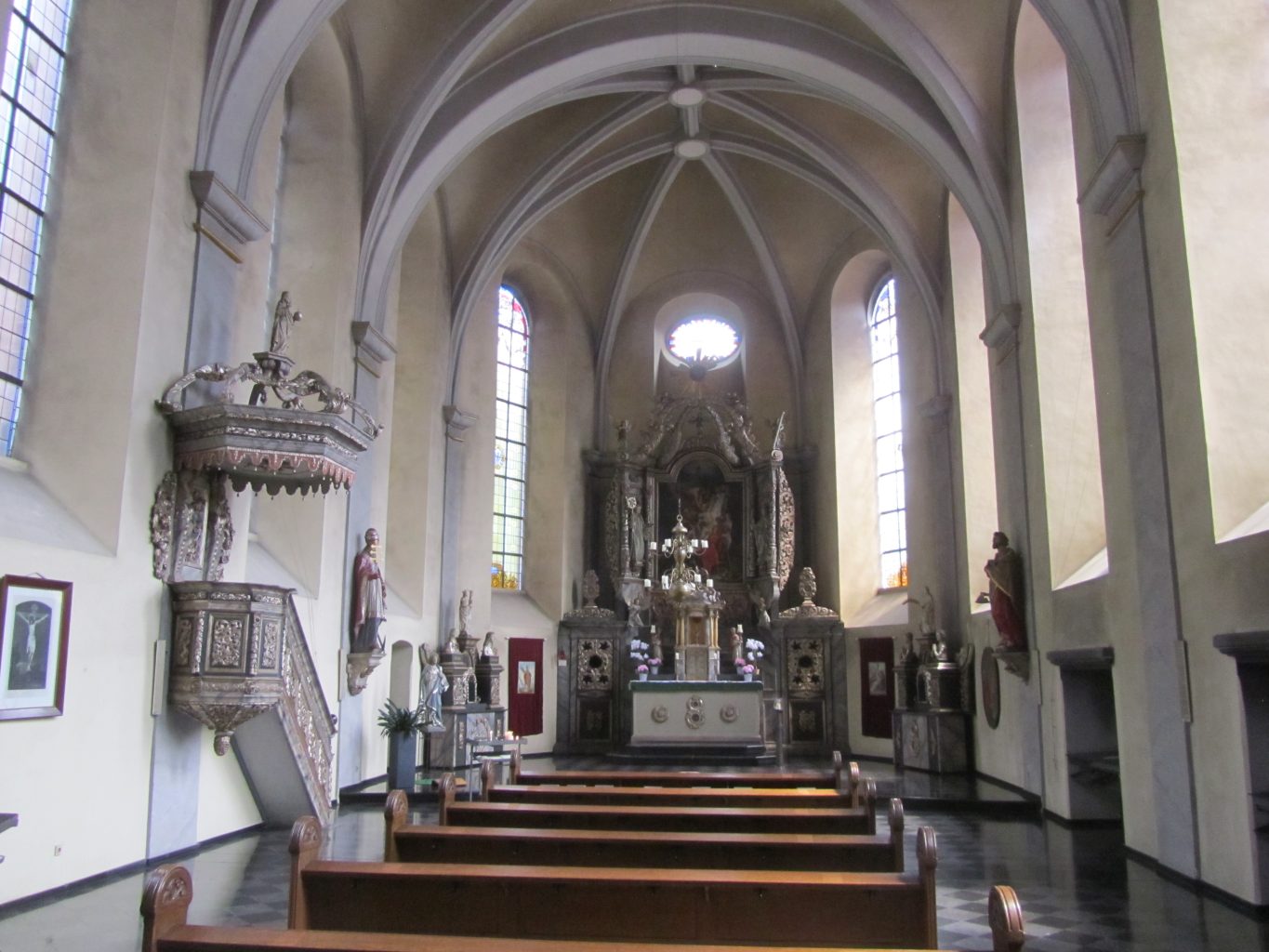 Kirche St. Clemens Heimbach Innenraum