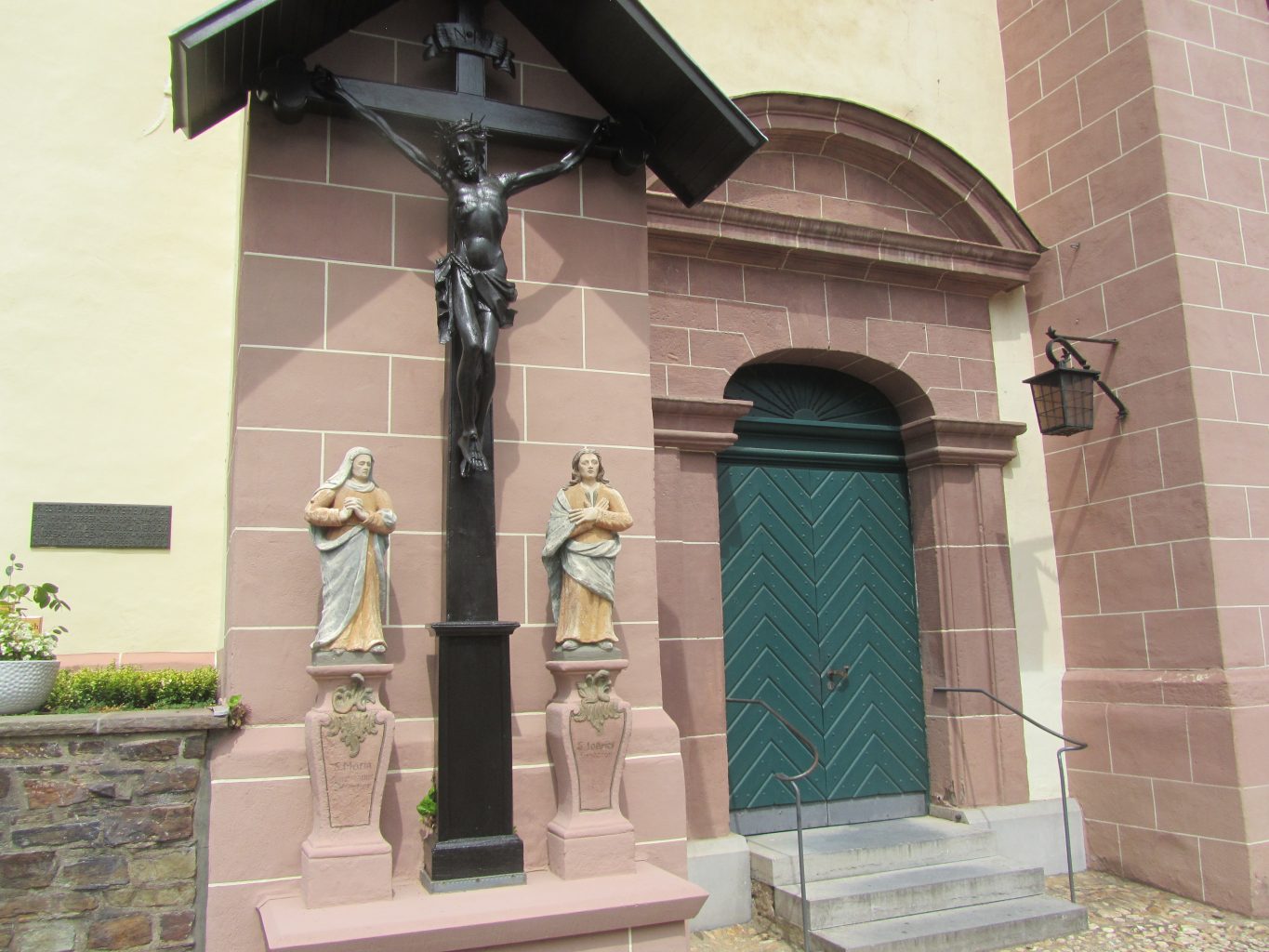 Kirche St. Clemens Heimbach Tür