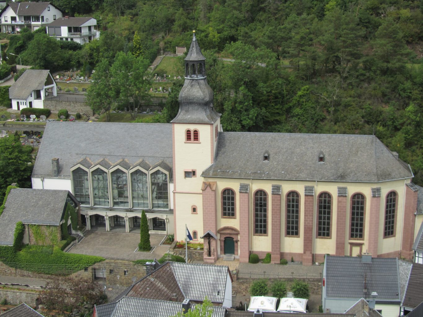 Kirchen St. Clemens und Christus Salvator Heimbach