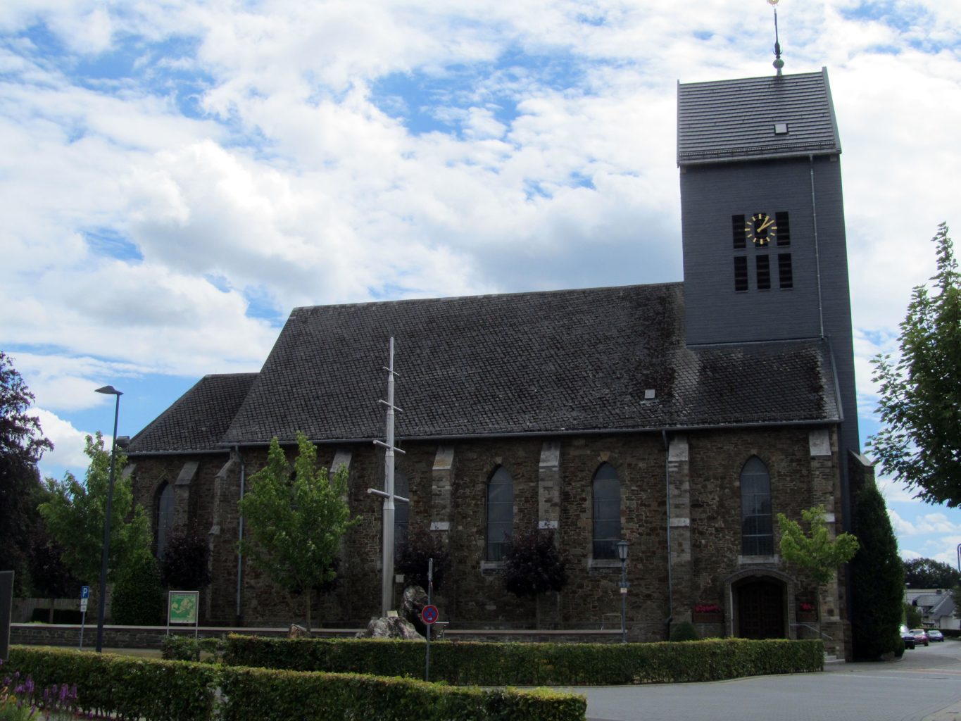 Kirche St. Josef Vossenack