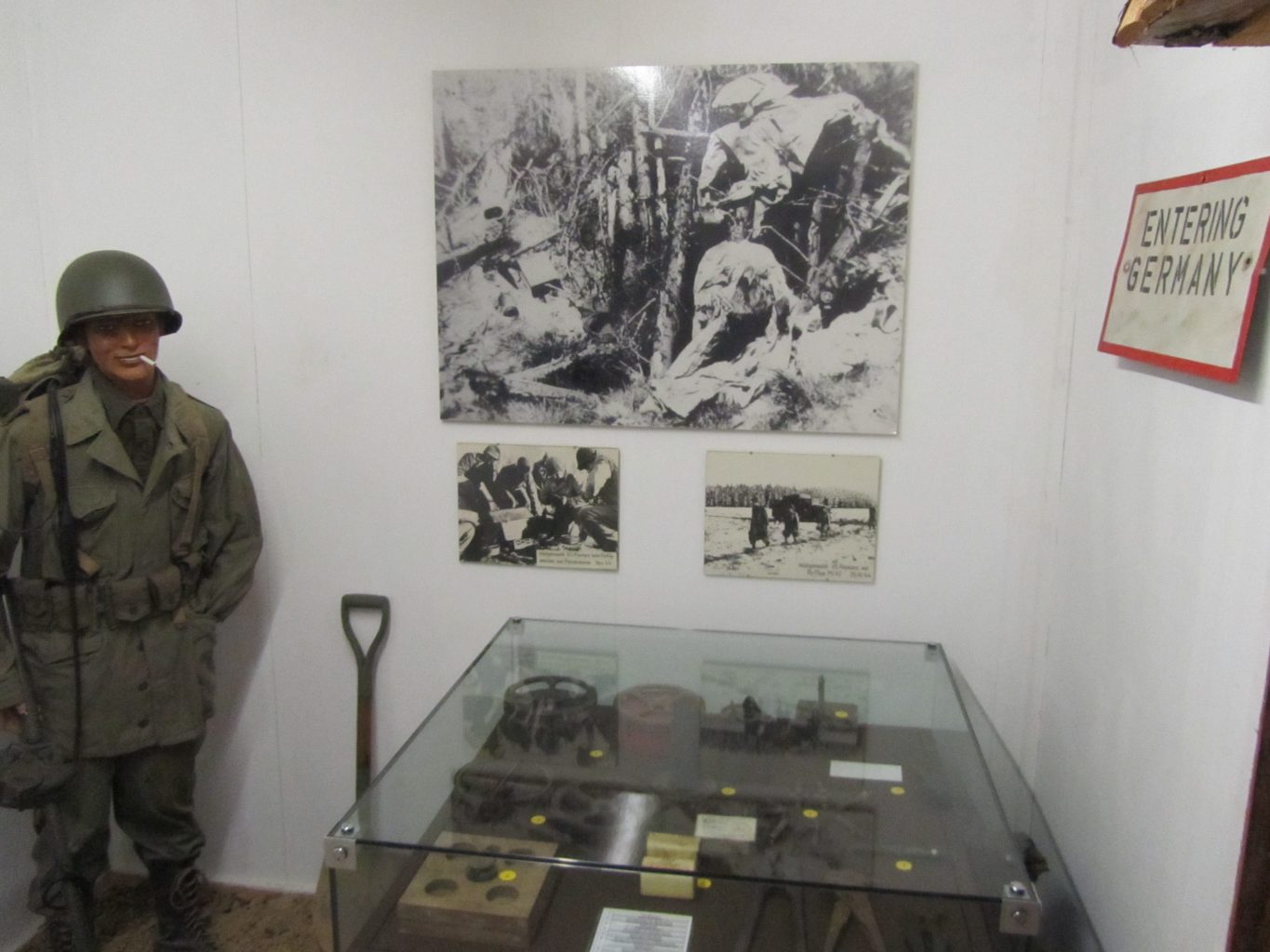 Museum Hürtgenwald 1944 und im Frieden Entering Germany