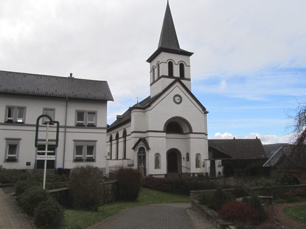 Kirche St. Nikolaus Hausen